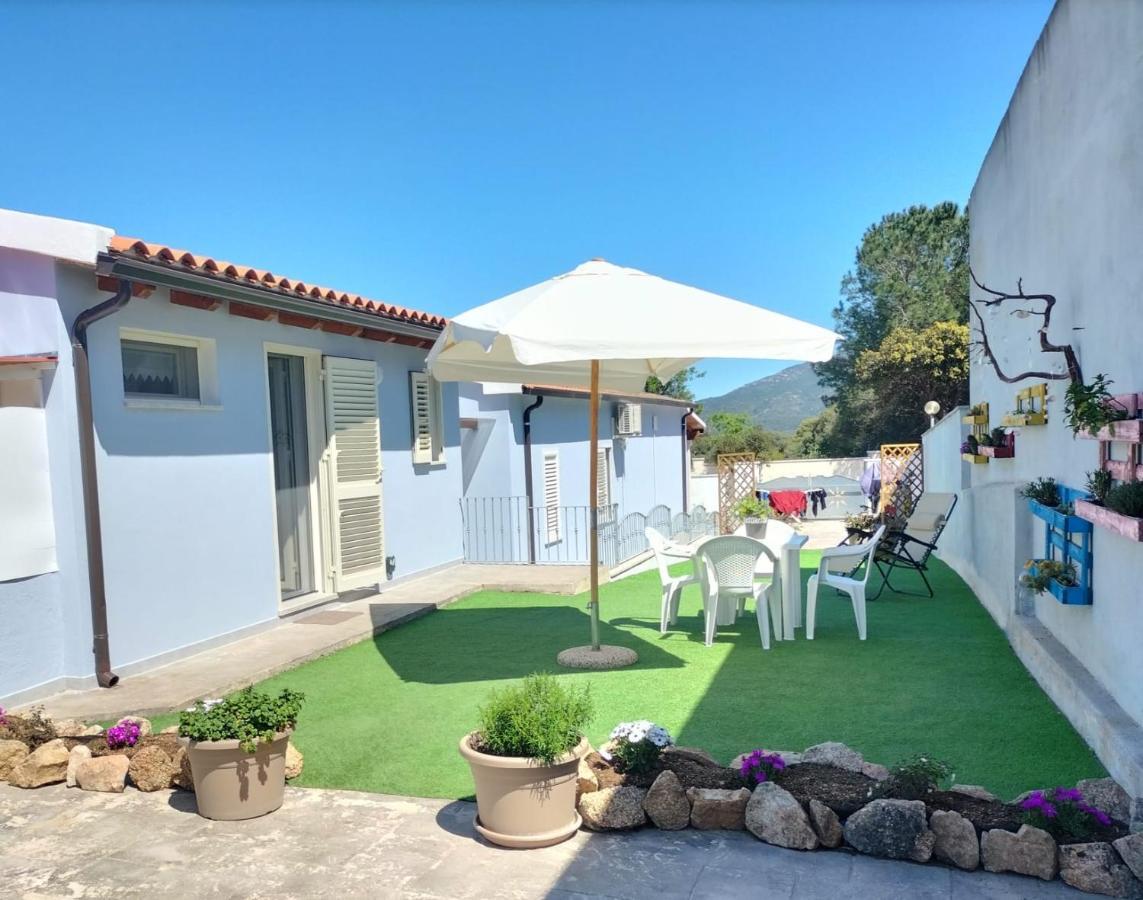 Casetta Indipendente Nella Natura Gallurese Padru Exterior foto